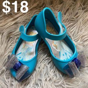 Mini Melissa Queen Elsa